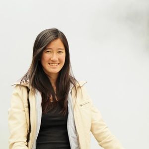 Meet your Posher, Iris